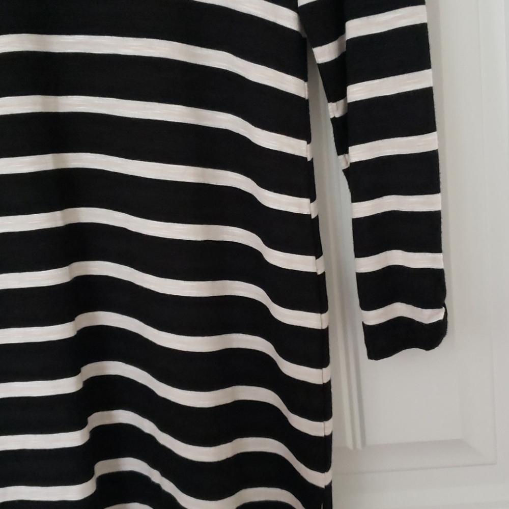 WHBM Women's Tunic Tee - Picture 3 of 6
